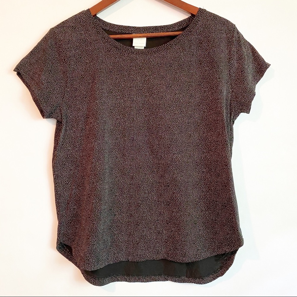H&M Black + White Dotted Short Sleeve Top